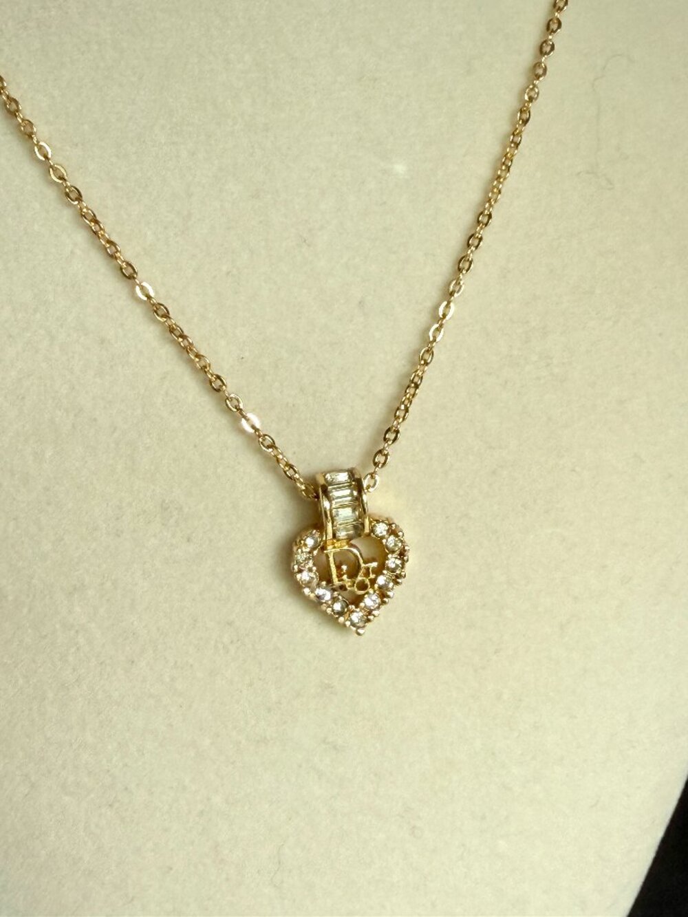 Authentic Vintage Christian Dior Crystal Heart Gold-Tone Trotter Necklace COA